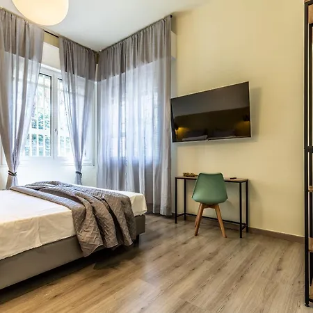 Housmart Emilia Levante 98 Apartment Bologna