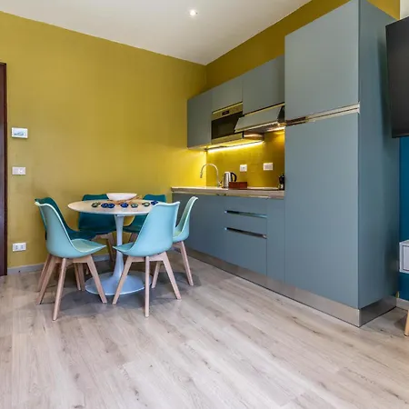 Housmart Emilia Levante 98 * Bologna